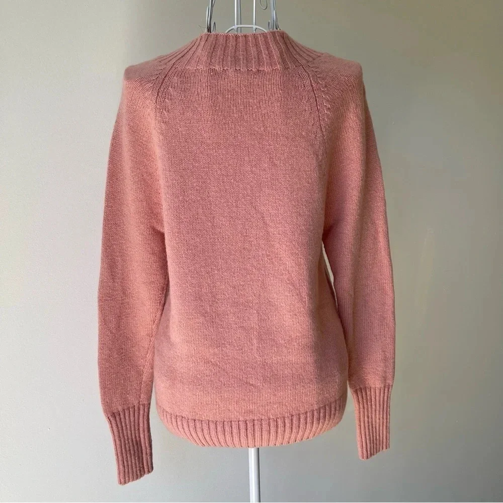 J Crew Sweater With Jeweled Buttons lamb wool blend dusty pink size XS